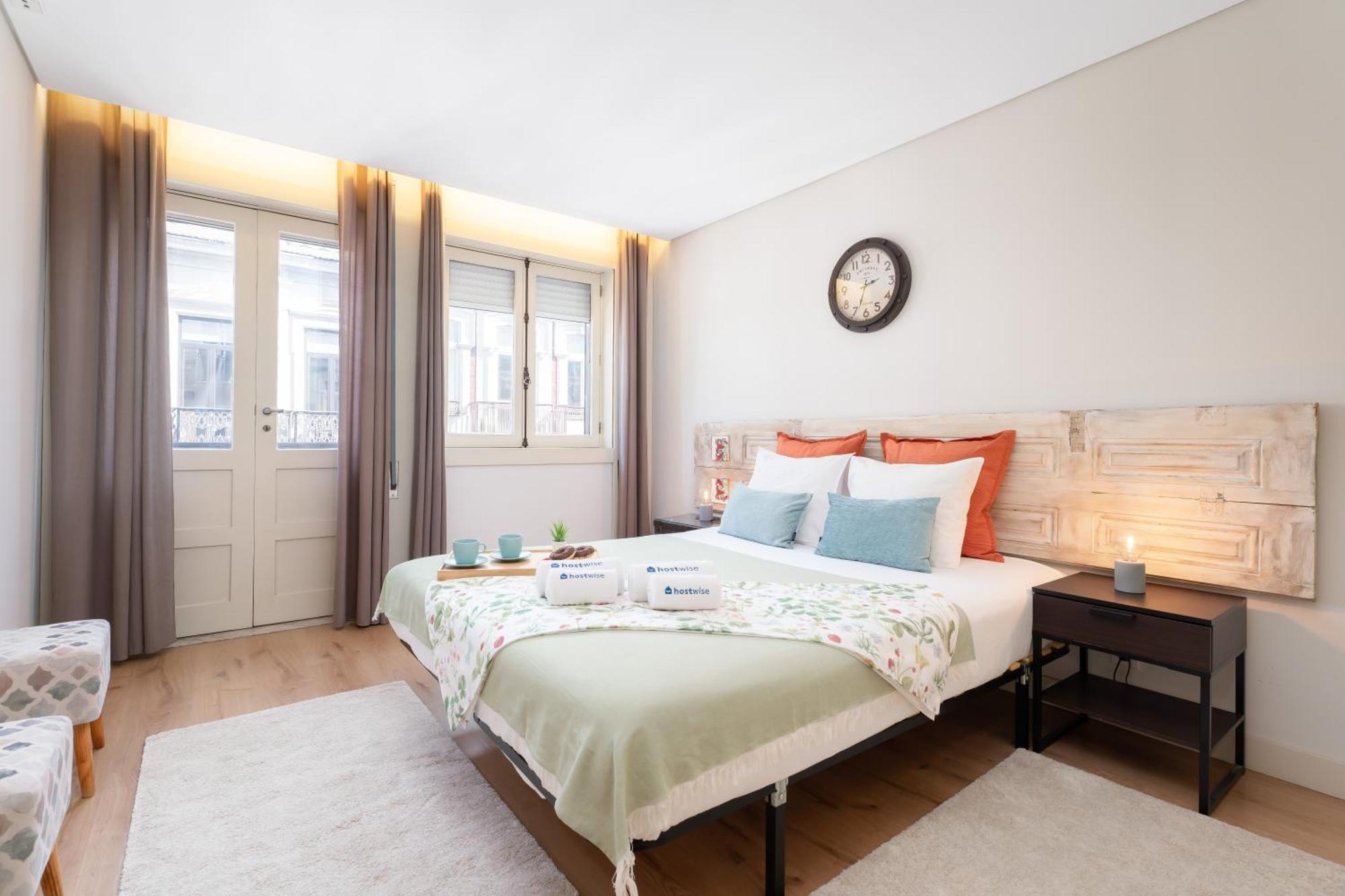 Апартаменты Host Wise - Colorful Bright Flat With Balcony Порту Экстерьер фото
