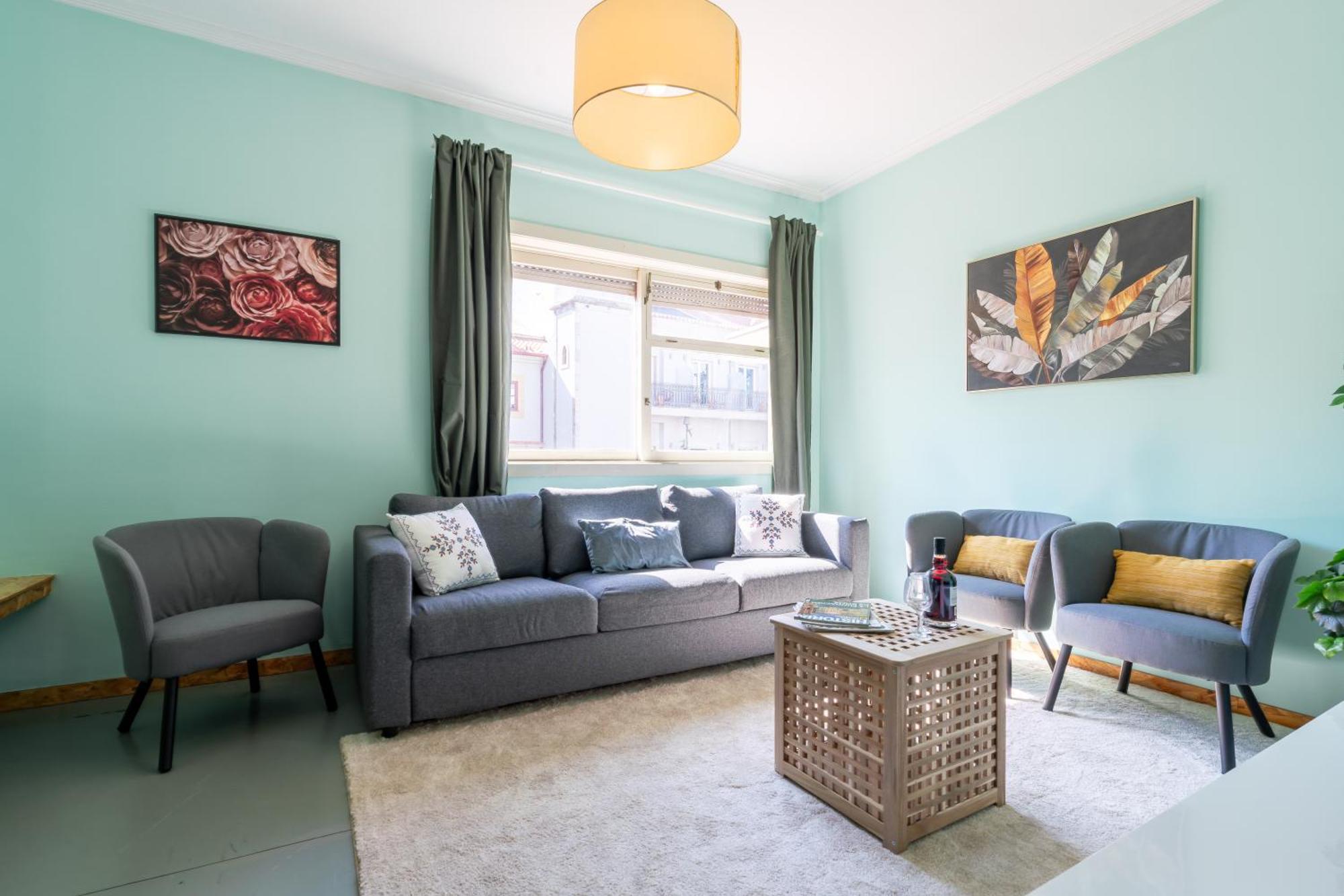 Апартаменты Host Wise - Colorful Bright Flat With Balcony Порту Экстерьер фото