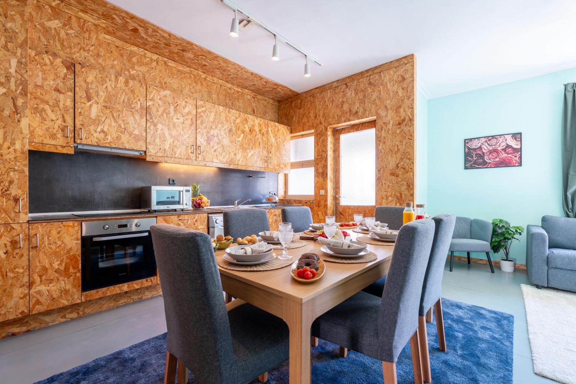 Апартаменты Host Wise - Colorful Bright Flat With Balcony Порту Экстерьер фото
